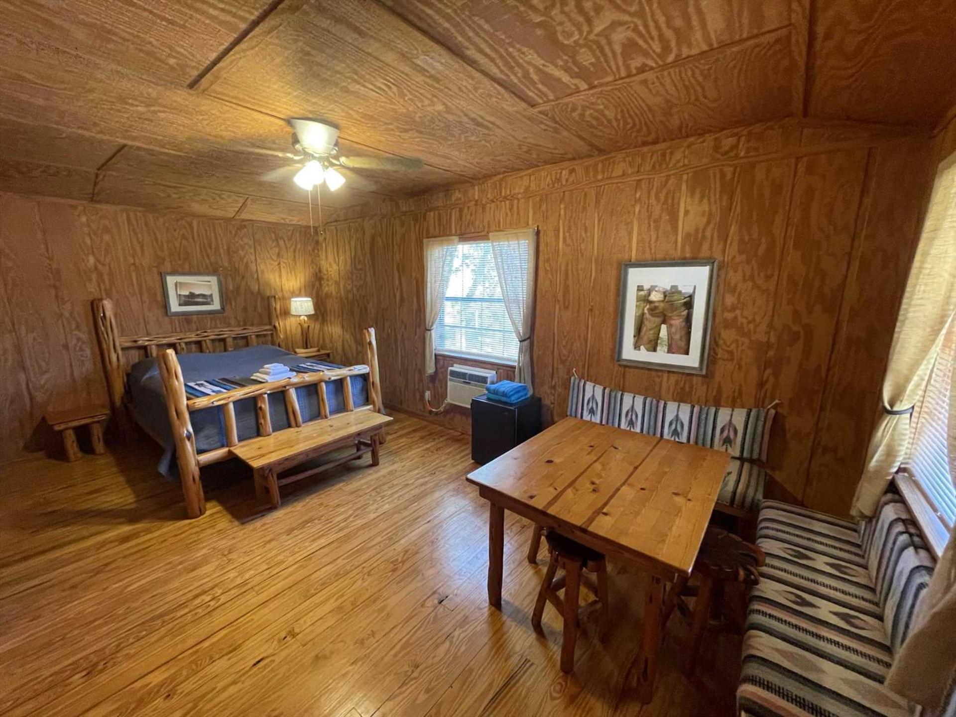 West 1077 Guest Ranch - Retreat Bed and Breakfast Tarpley Exteriör bild